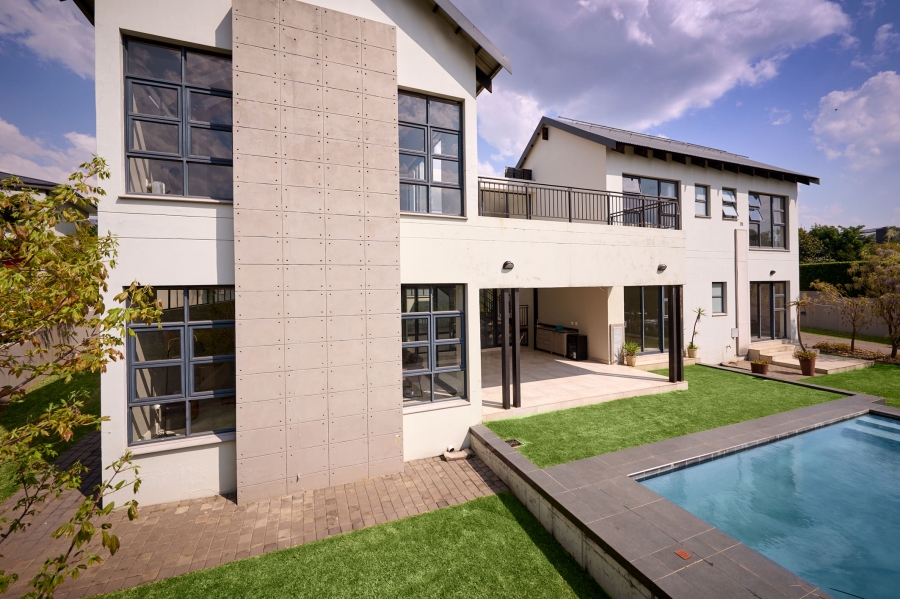 4 Bedroom Property for Sale in Waterfall Country Estate Gauteng