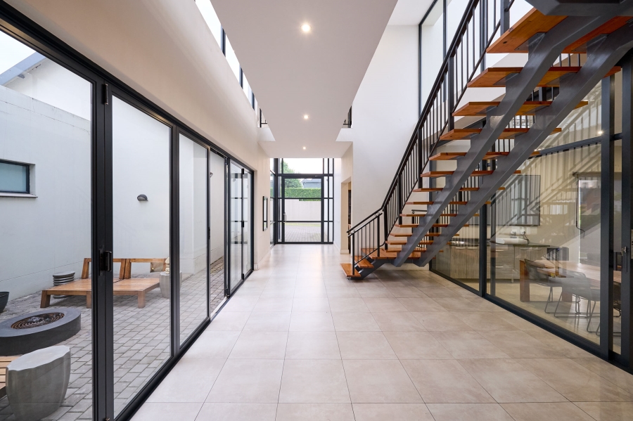 4 Bedroom Property for Sale in Waterfall Country Estate Gauteng
