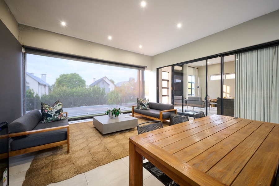 4 Bedroom Property for Sale in Waterfall Country Estate Gauteng