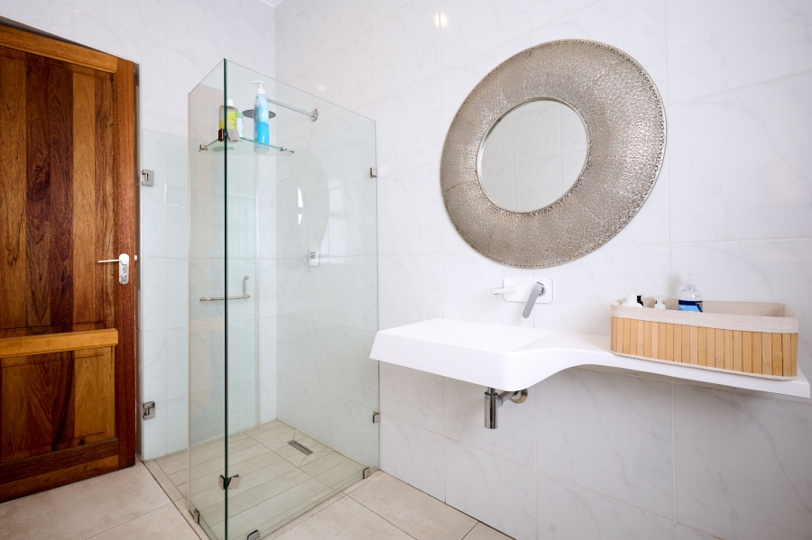 4 Bedroom Property for Sale in Waterfall Country Estate Gauteng
