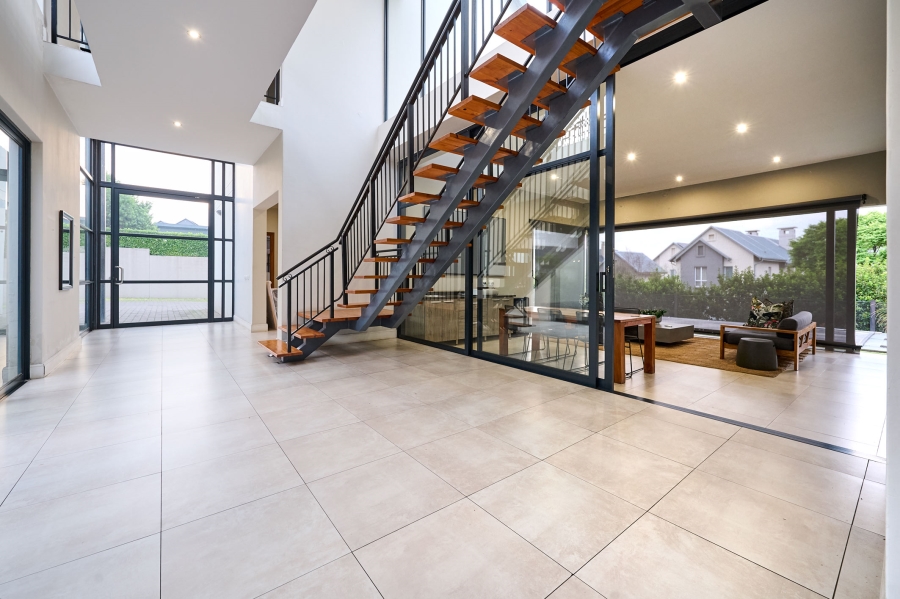 4 Bedroom Property for Sale in Waterfall Country Estate Gauteng