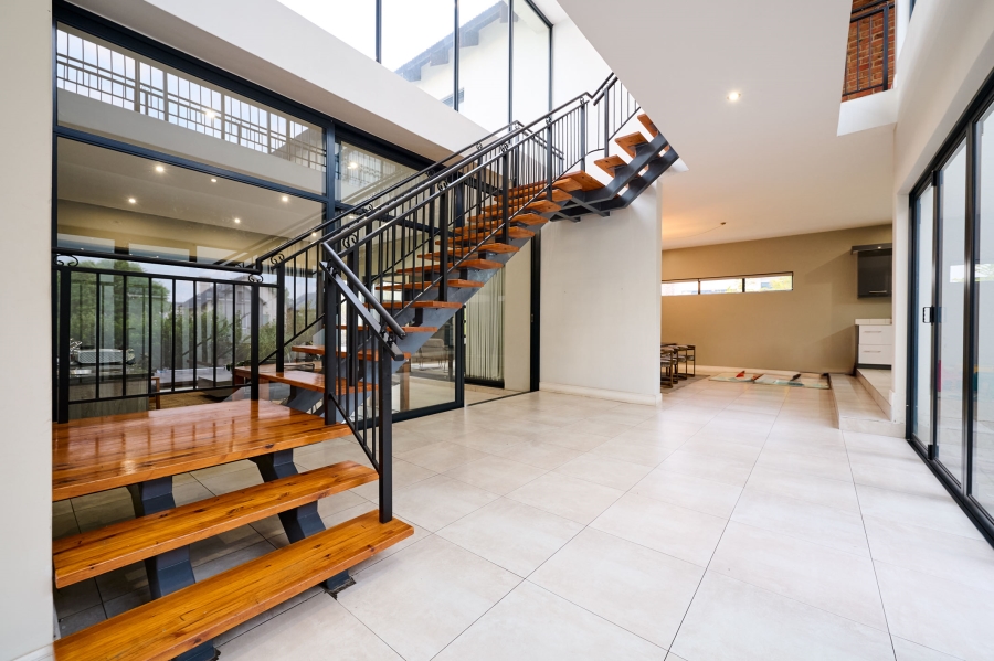 4 Bedroom Property for Sale in Waterfall Country Estate Gauteng
