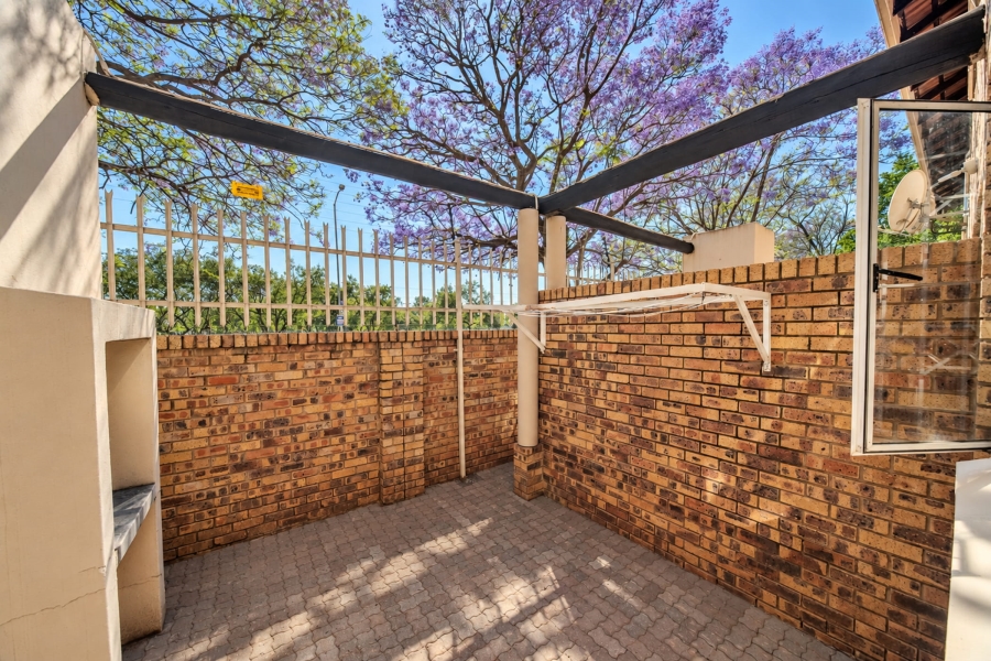 2 Bedroom Property for Sale in Hillcrest Gauteng