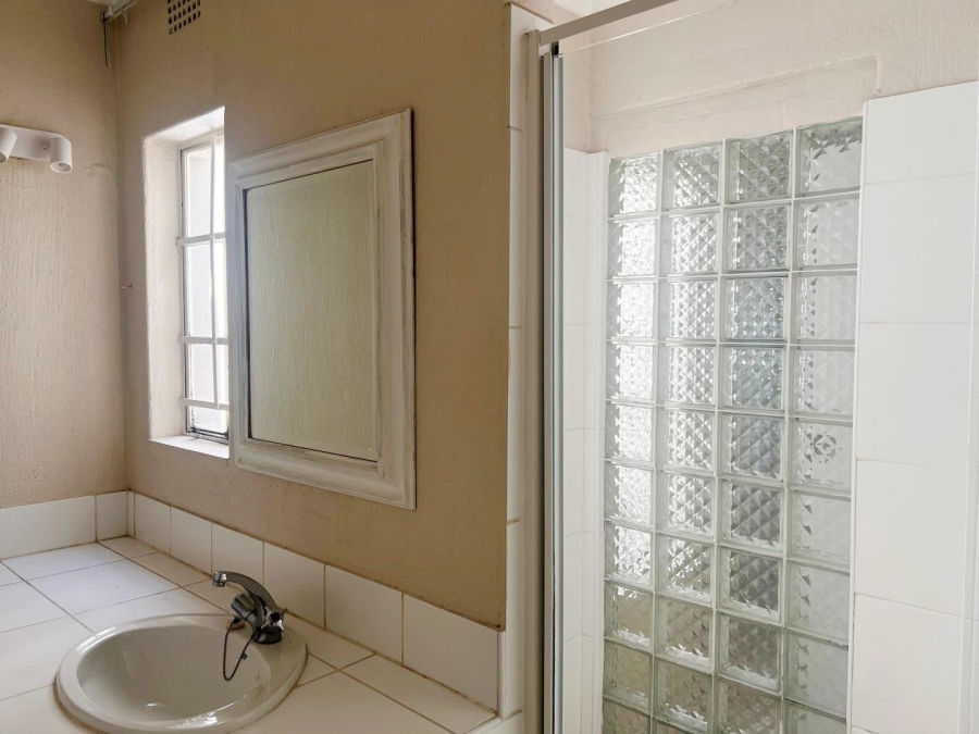2 Bedroom Property for Sale in Rivonia Gauteng