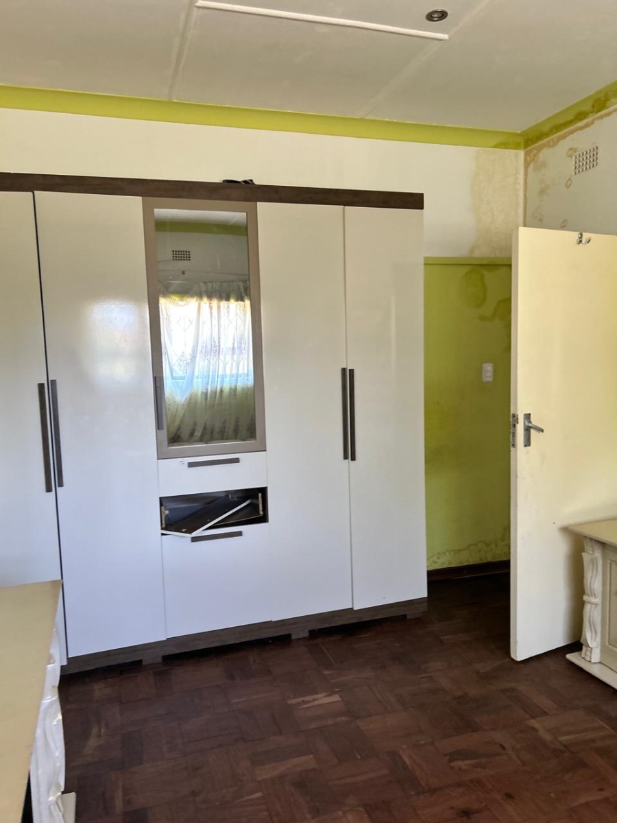 3 Bedroom Property for Sale in Bekkersdal Gauteng