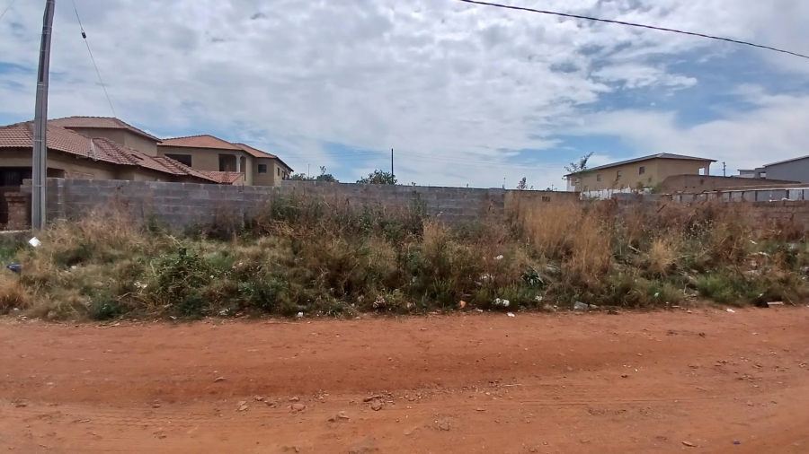 0 Bedroom Property for Sale in Mohlakeng Gauteng
