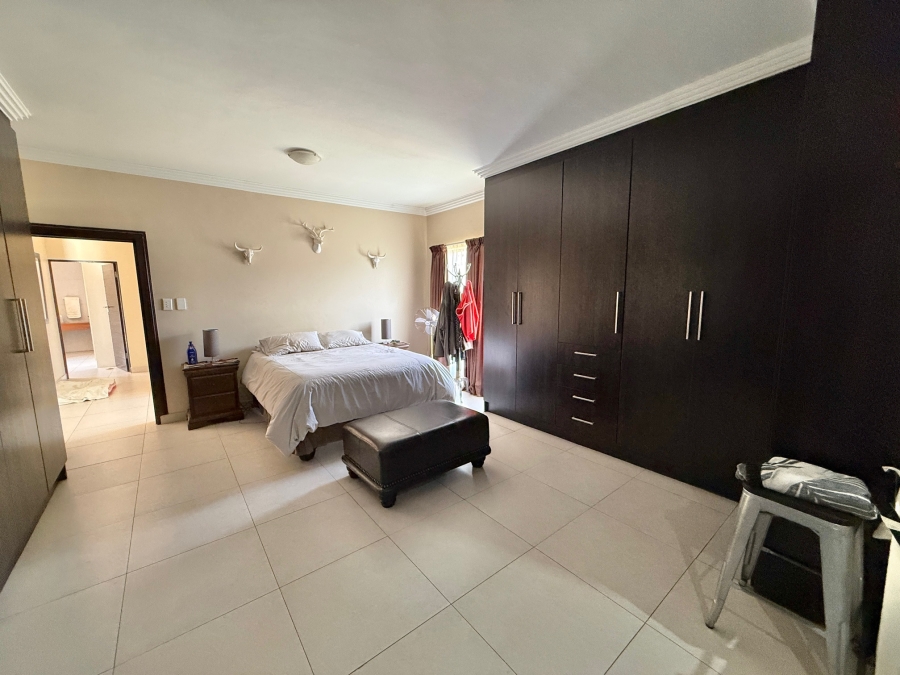 3 Bedroom Property for Sale in Olympus Country Estate Gauteng