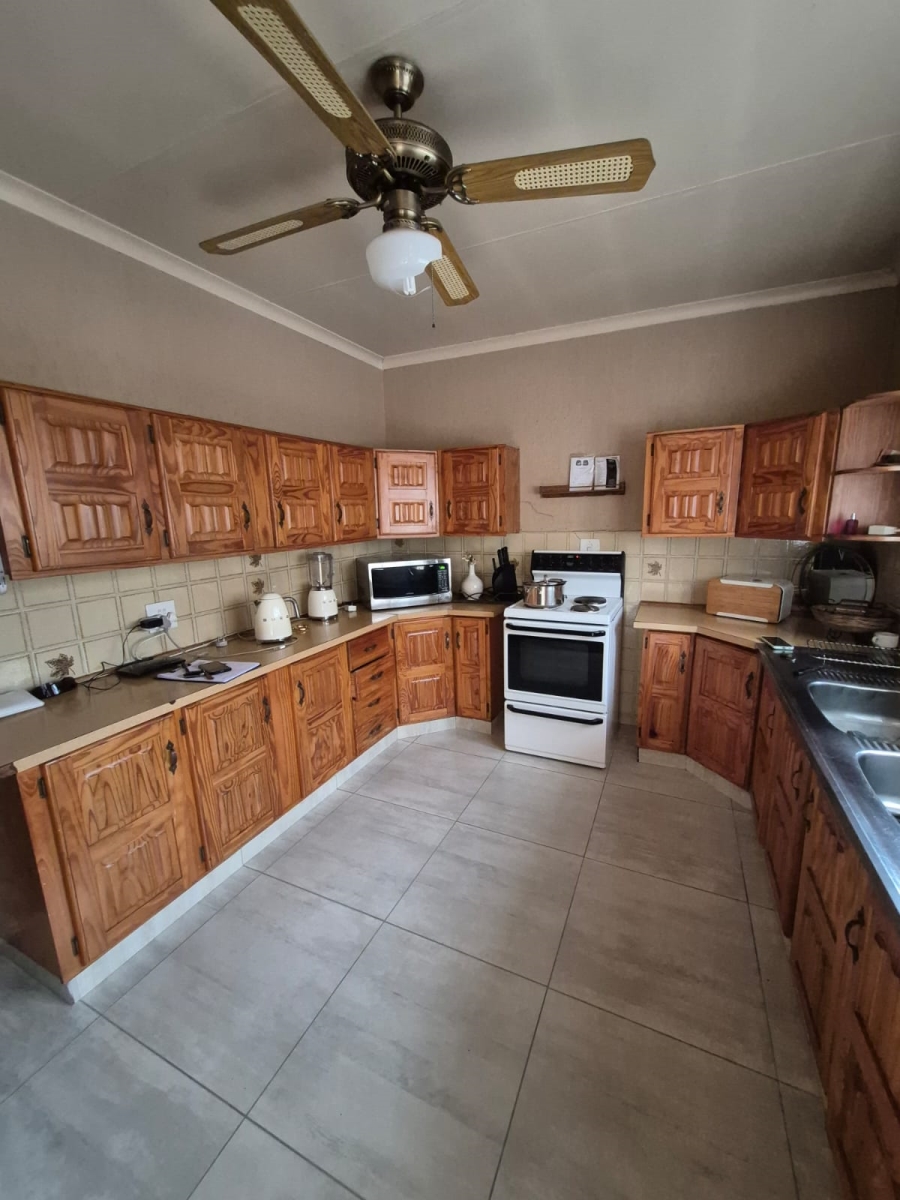 2 Bedroom Property for Sale in Three Rivers Gauteng