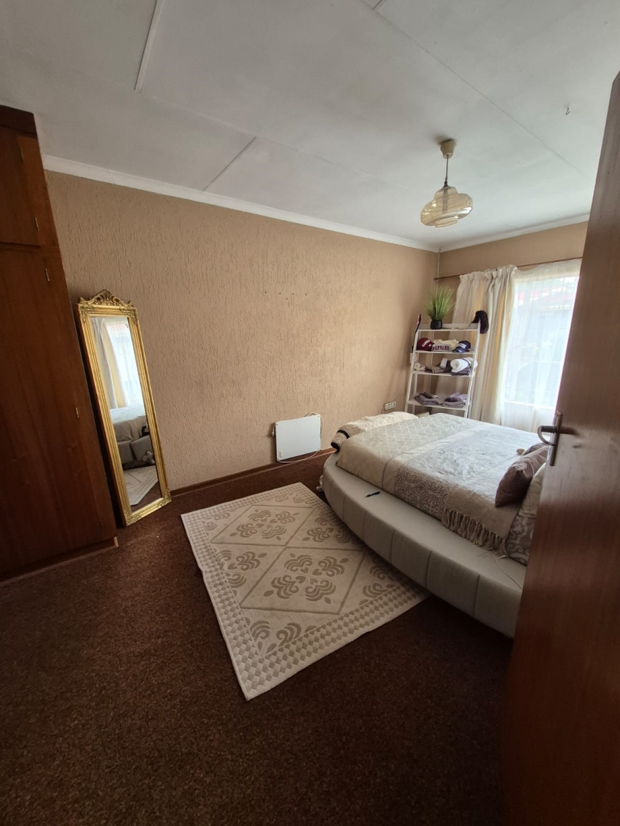 2 Bedroom Property for Sale in Three Rivers Gauteng
