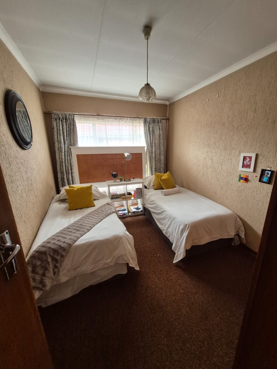 2 Bedroom Property for Sale in Three Rivers Gauteng