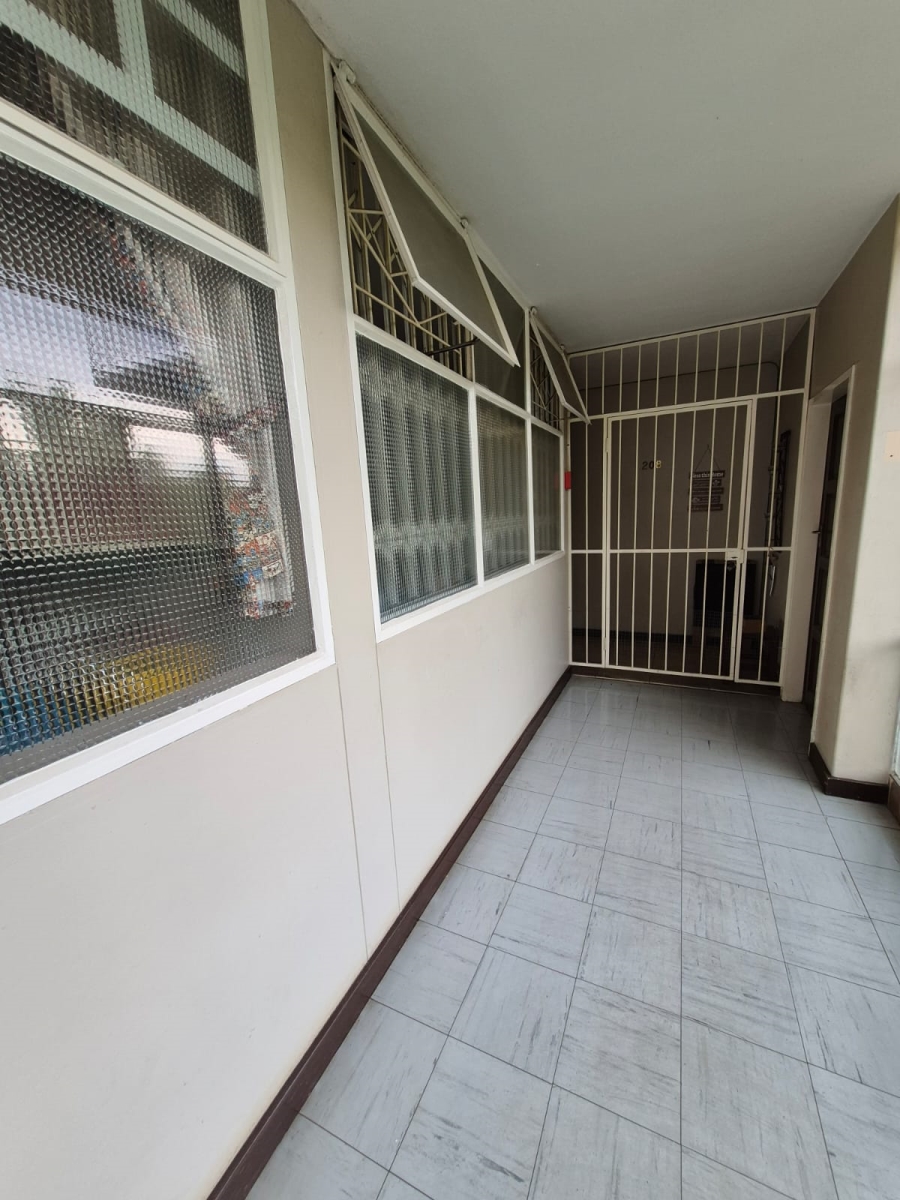 3 Bedroom Property for Sale in Three Rivers Proper Gauteng