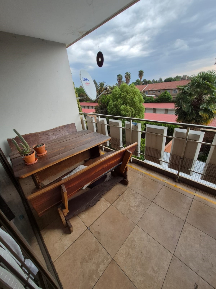 3 Bedroom Property for Sale in Three Rivers Proper Gauteng