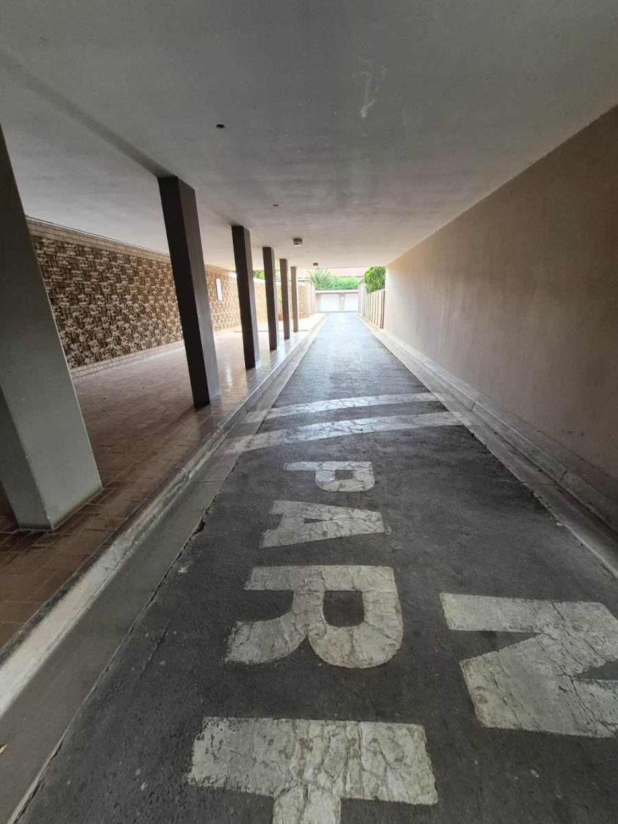 3 Bedroom Property for Sale in Three Rivers Proper Gauteng