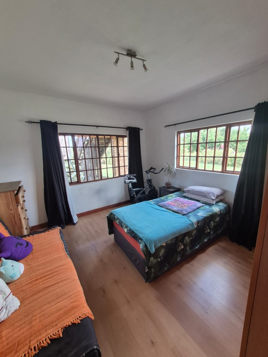 4 Bedroom Property for Sale in Mooilande Gauteng