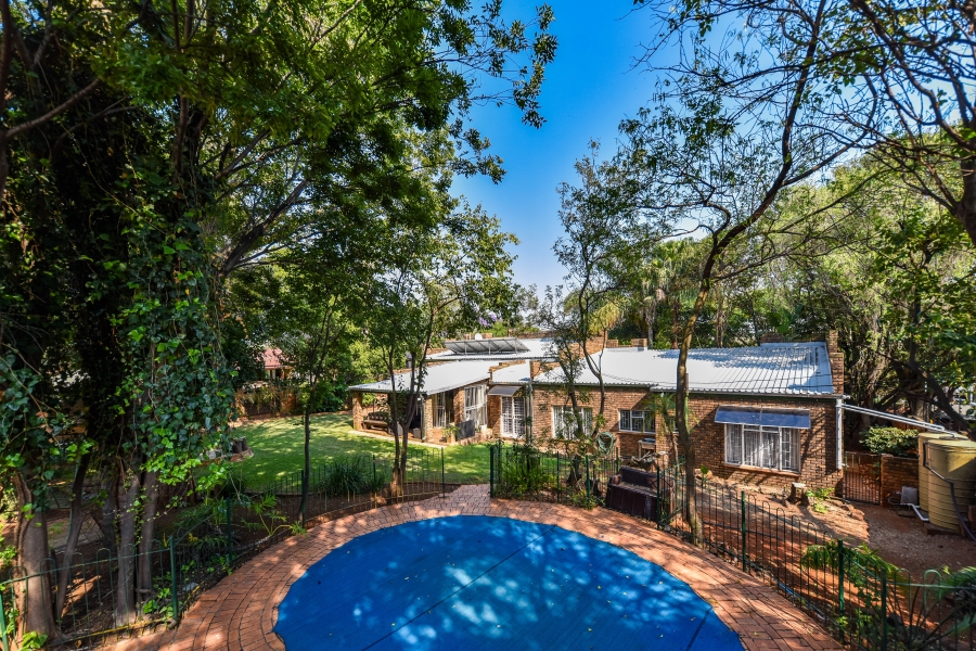3 Bedroom Property for Sale in Garsfontein Gauteng