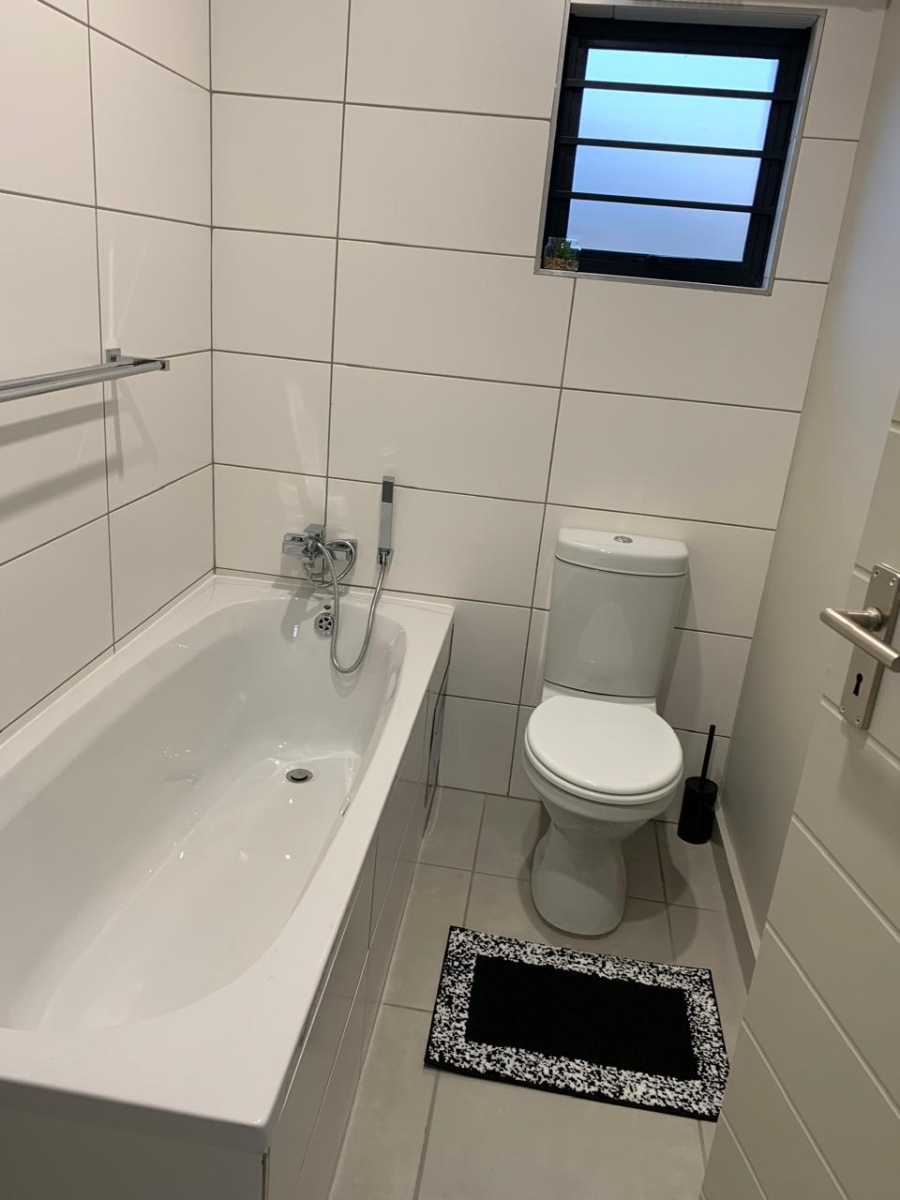 To Let 3 Bedroom Property for Rent in Lion Pride Gauteng