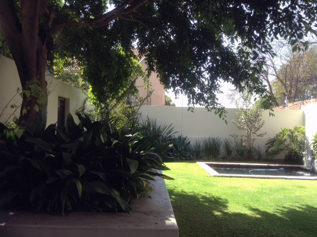 To Let 2 Bedroom Property for Rent in Parkmore Gauteng