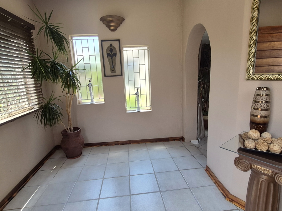 4 Bedroom Property for Sale in Dawnview Gauteng