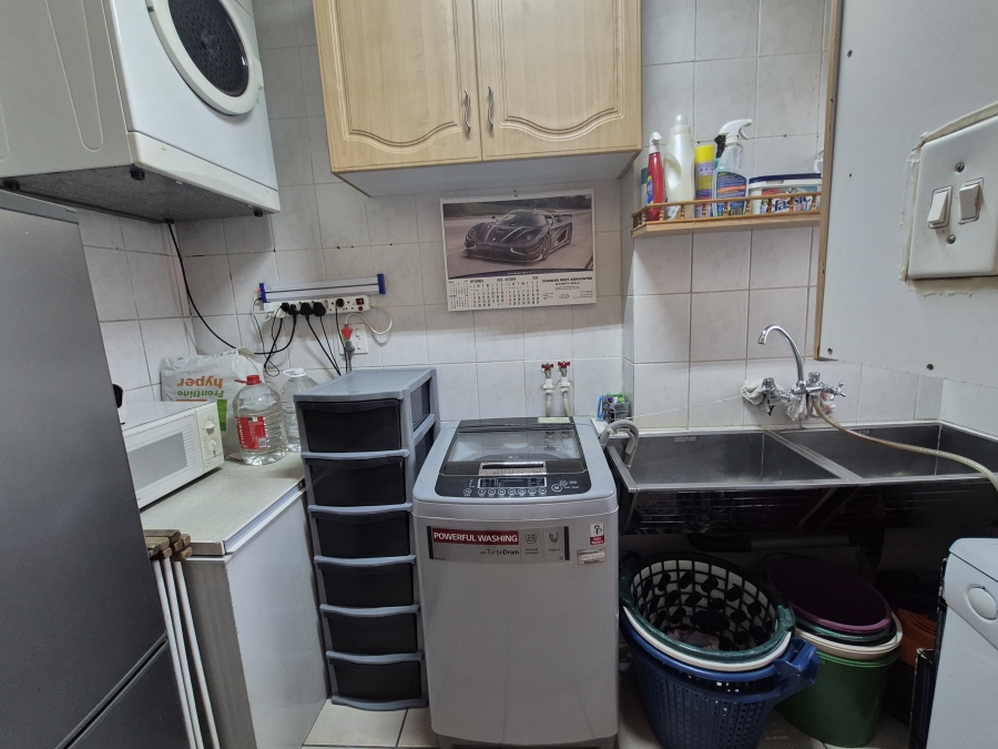 4 Bedroom Property for Sale in Dawnview Gauteng