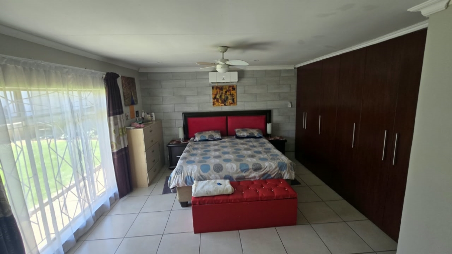 3 Bedroom Property for Sale in Estera Gauteng