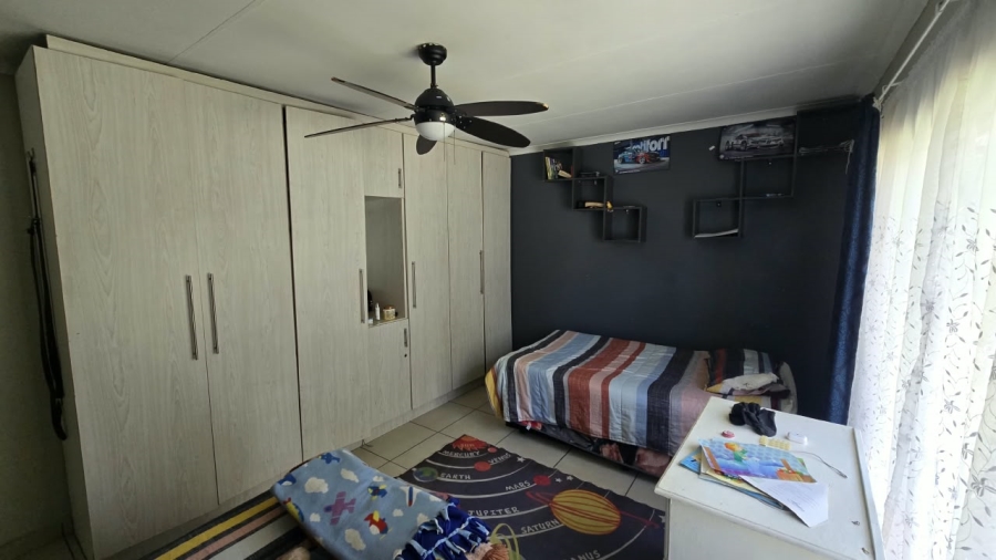 3 Bedroom Property for Sale in Estera Gauteng