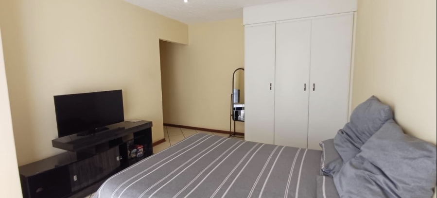 2 Bedroom Property for Sale in Liefde en Vrede Gauteng