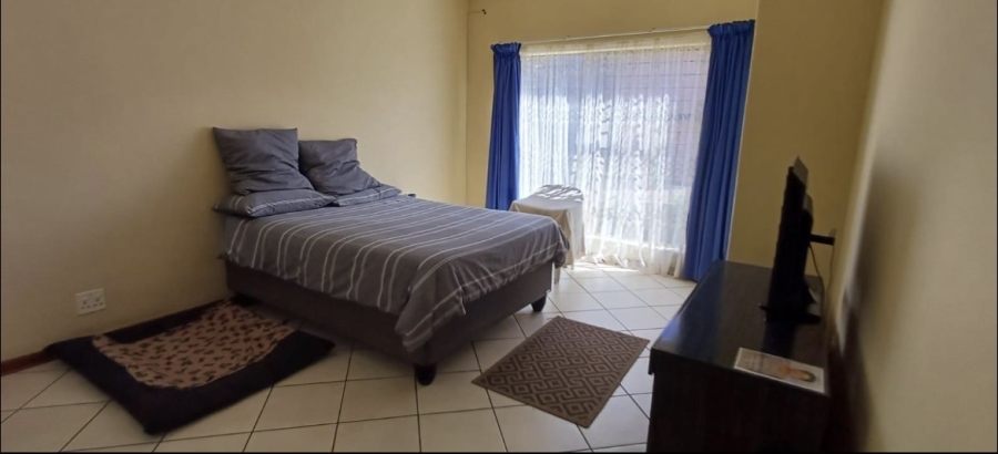 2 Bedroom Property for Sale in Liefde en Vrede Gauteng