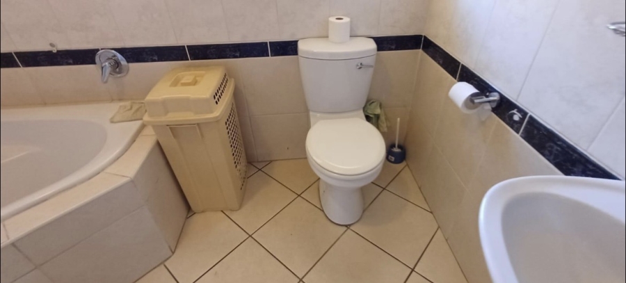 2 Bedroom Property for Sale in Liefde en Vrede Gauteng