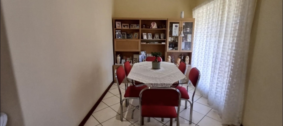 2 Bedroom Property for Sale in Liefde en Vrede Gauteng