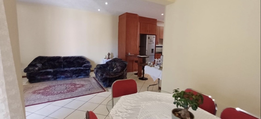2 Bedroom Property for Sale in Liefde en Vrede Gauteng