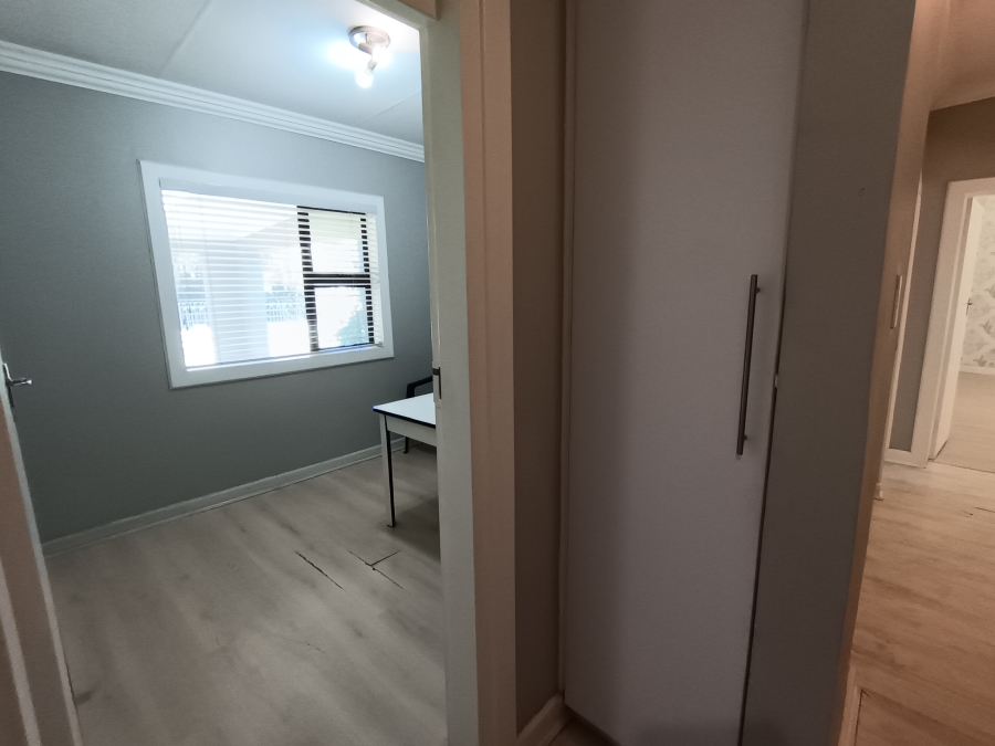 4 Bedroom Property for Sale in Brackendowns Gauteng