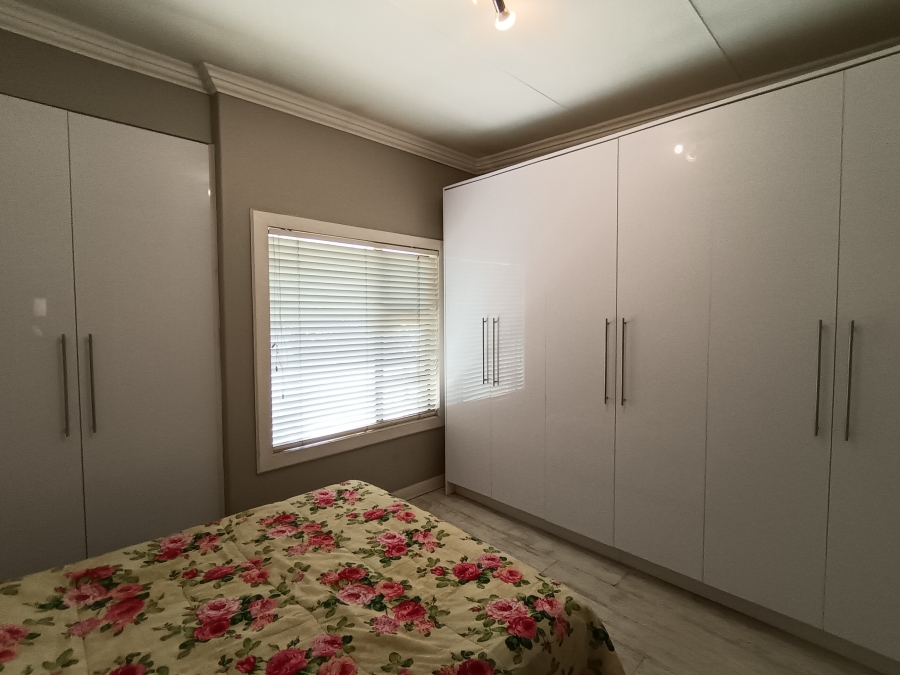 4 Bedroom Property for Sale in Brackendowns Gauteng