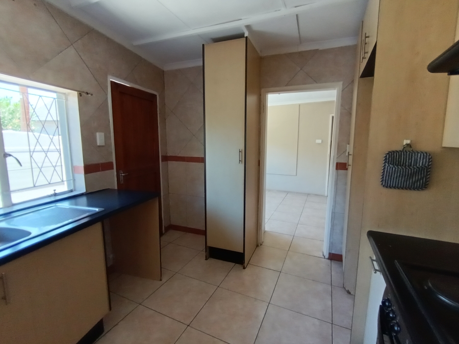4 Bedroom Property for Sale in Brackendowns Gauteng