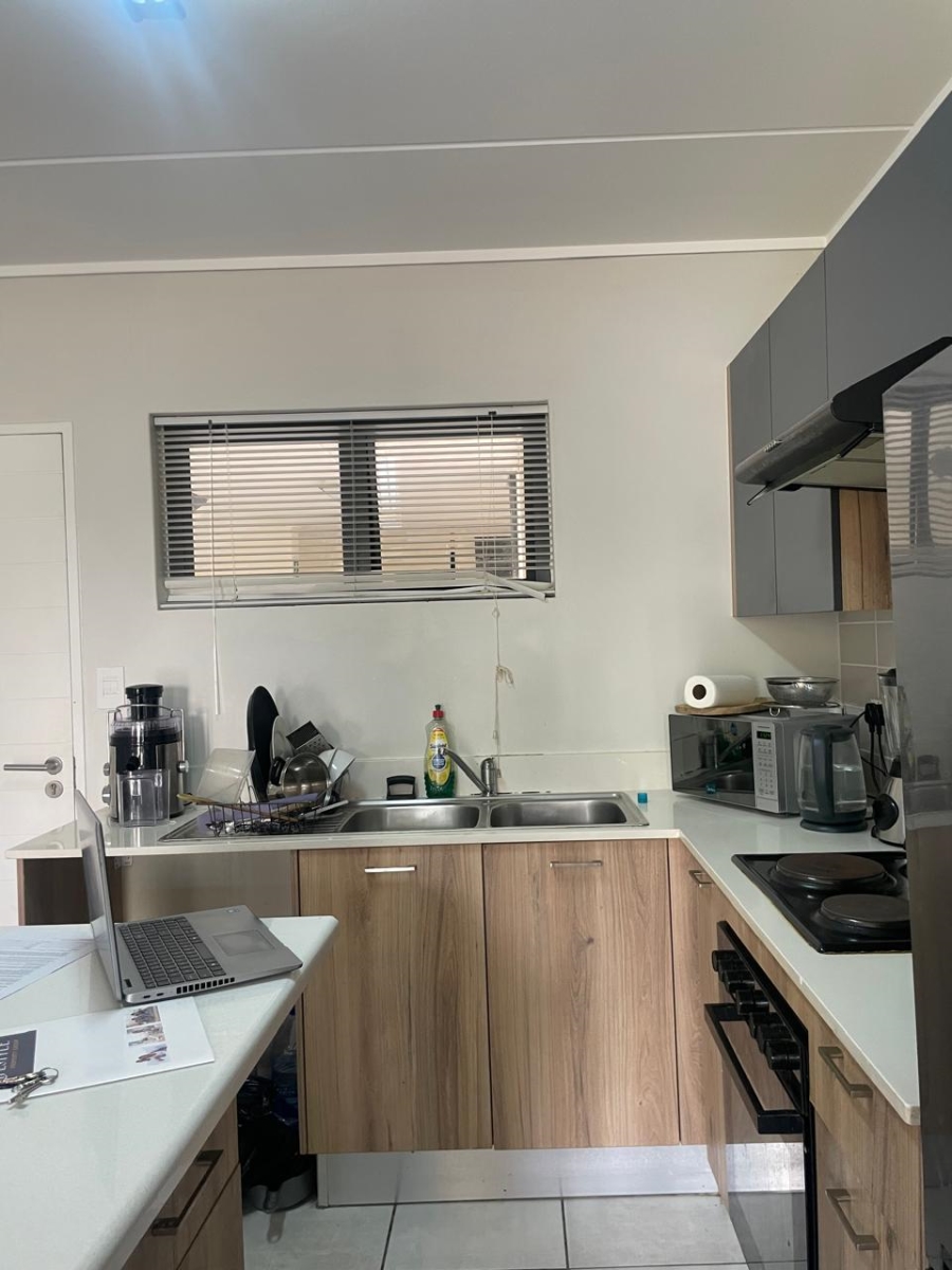 2 Bedroom Property for Sale in Linbro Park Gauteng