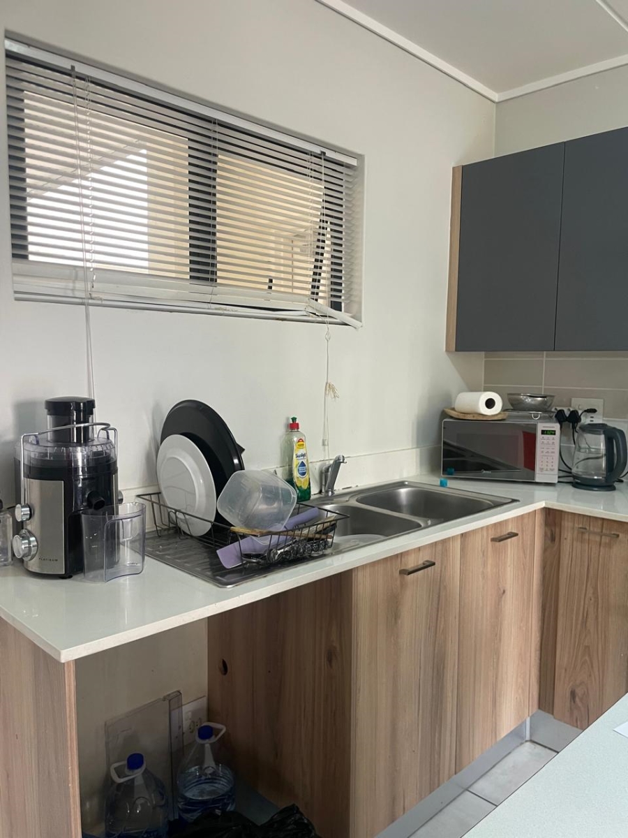 2 Bedroom Property for Sale in Linbro Park Gauteng