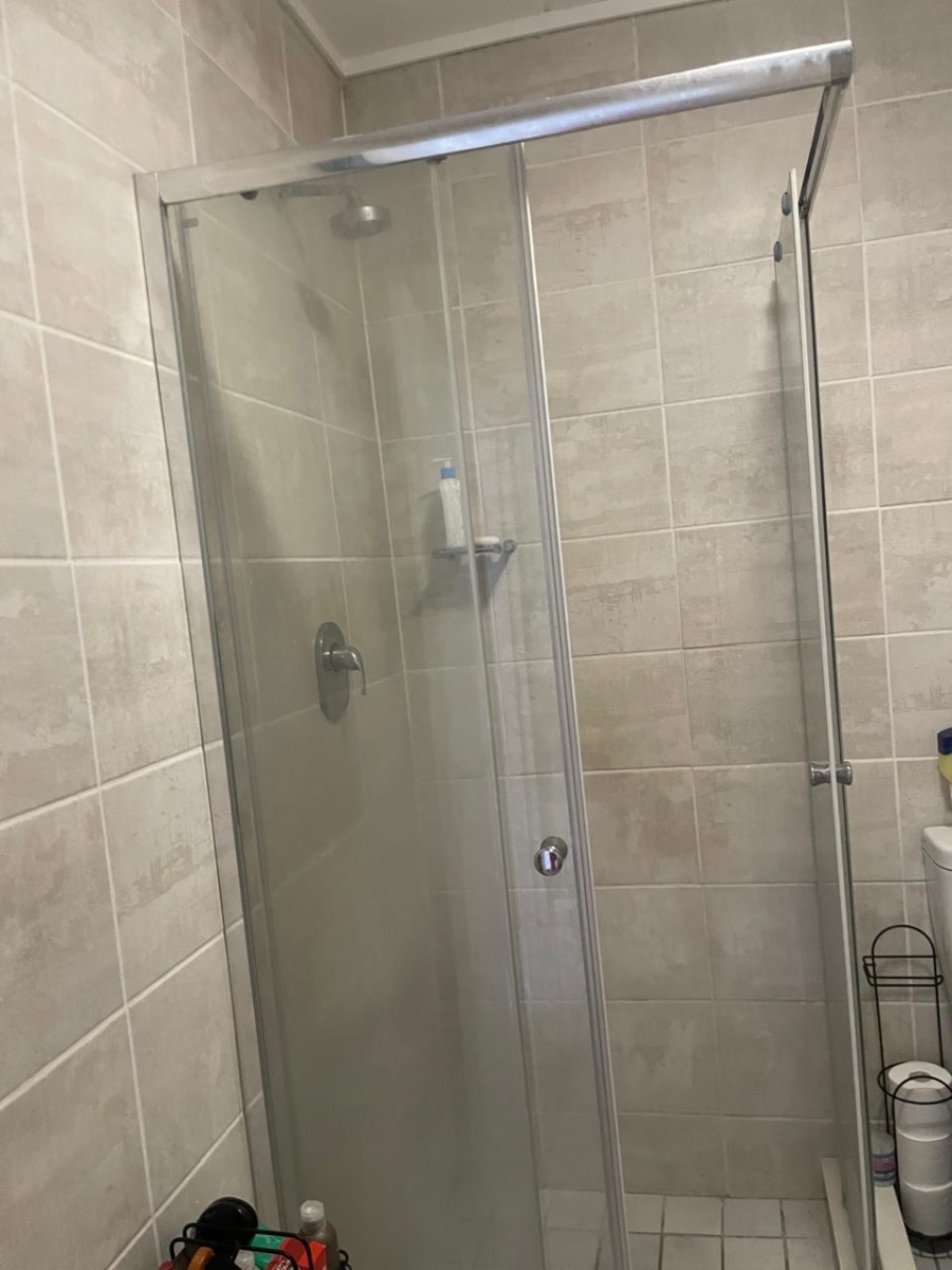 2 Bedroom Property for Sale in Linbro Park Gauteng
