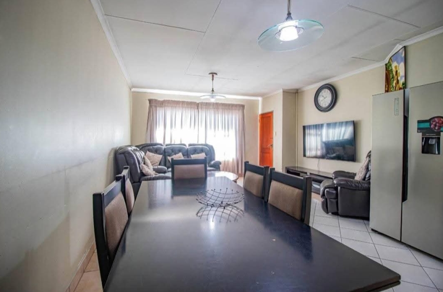 2 Bedroom Property for Sale in Bedfordview Gauteng