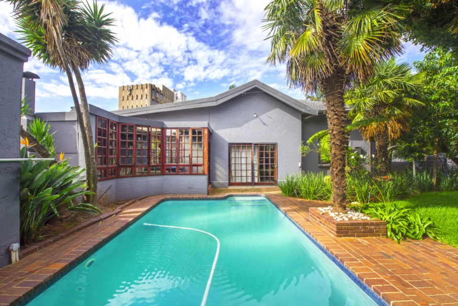 4 Bedroom Property for Sale in Kensington Gauteng