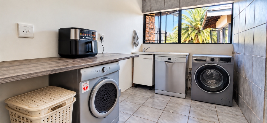 4 Bedroom Property for Sale in Impala Park Gauteng