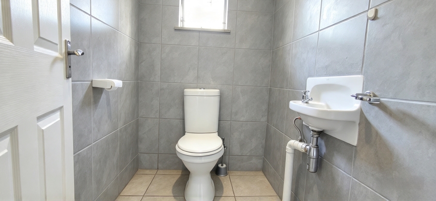 4 Bedroom Property for Sale in Impala Park Gauteng