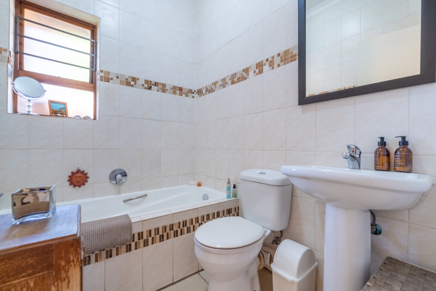 2 Bedroom Property for Sale in North Riding AH Gauteng