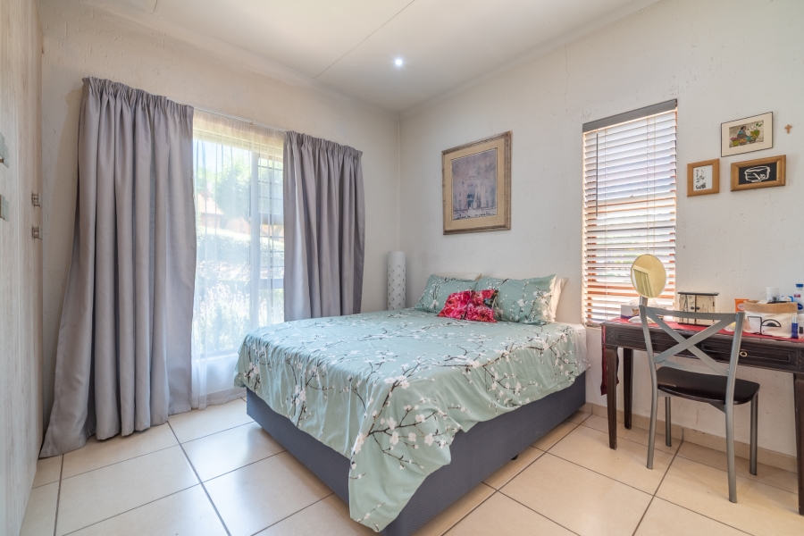 2 Bedroom Property for Sale in North Riding AH Gauteng
