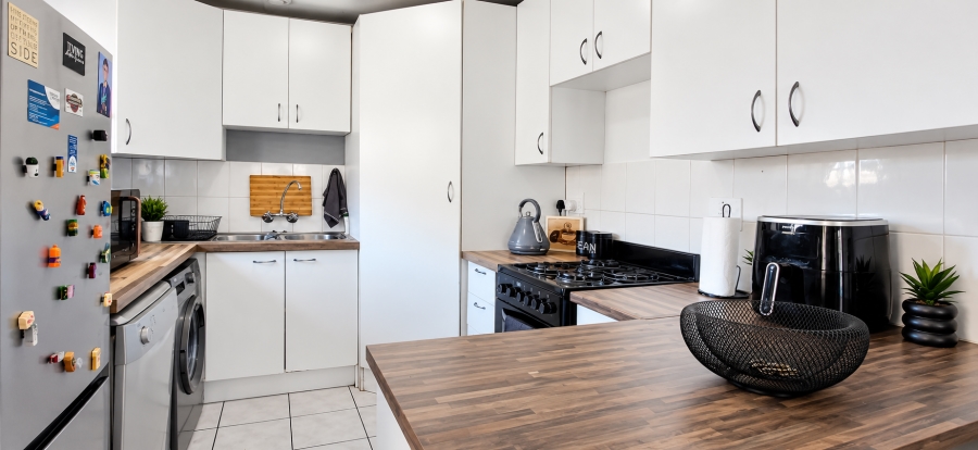 2 Bedroom Property for Sale in Beyers Park Gauteng