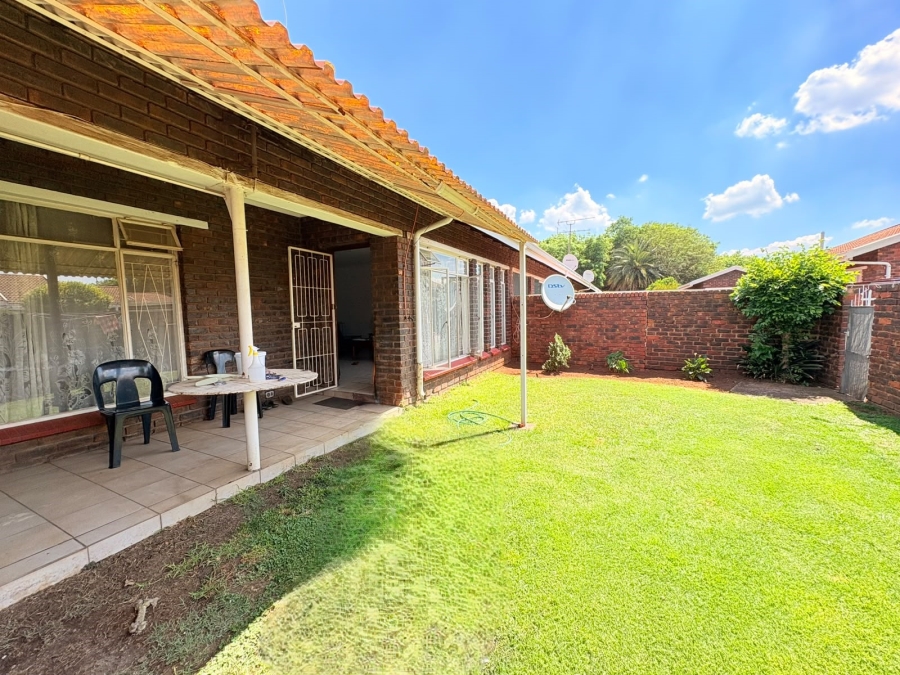 2 Bedroom Property for Sale in Duncanville Gauteng