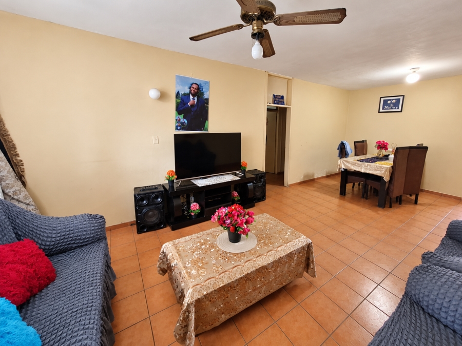 2 Bedroom Property for Sale in Vereeniging Gauteng