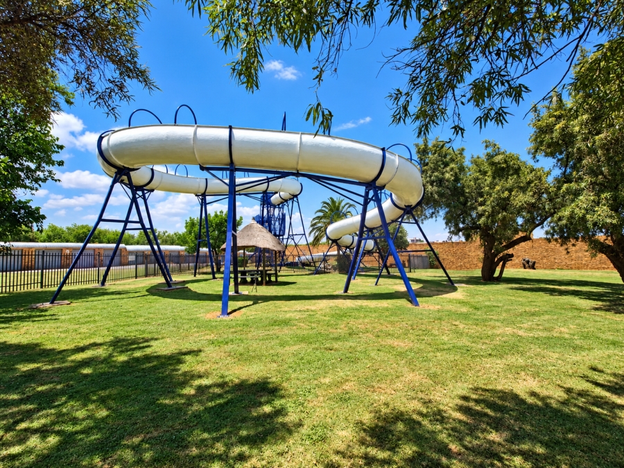 3 Bedroom Property for Sale in Misty Bay Gauteng