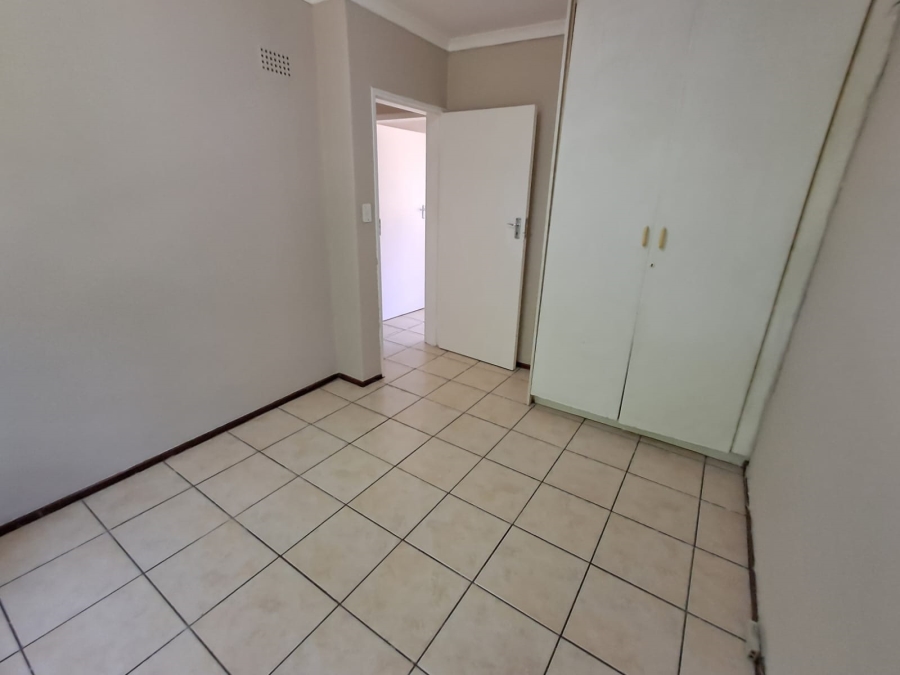 To Let 3 Bedroom Property for Rent in Peacehaven Gauteng