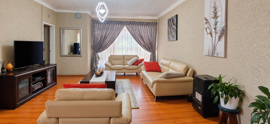 3 Bedroom Property for Sale in Three Rivers Gauteng
