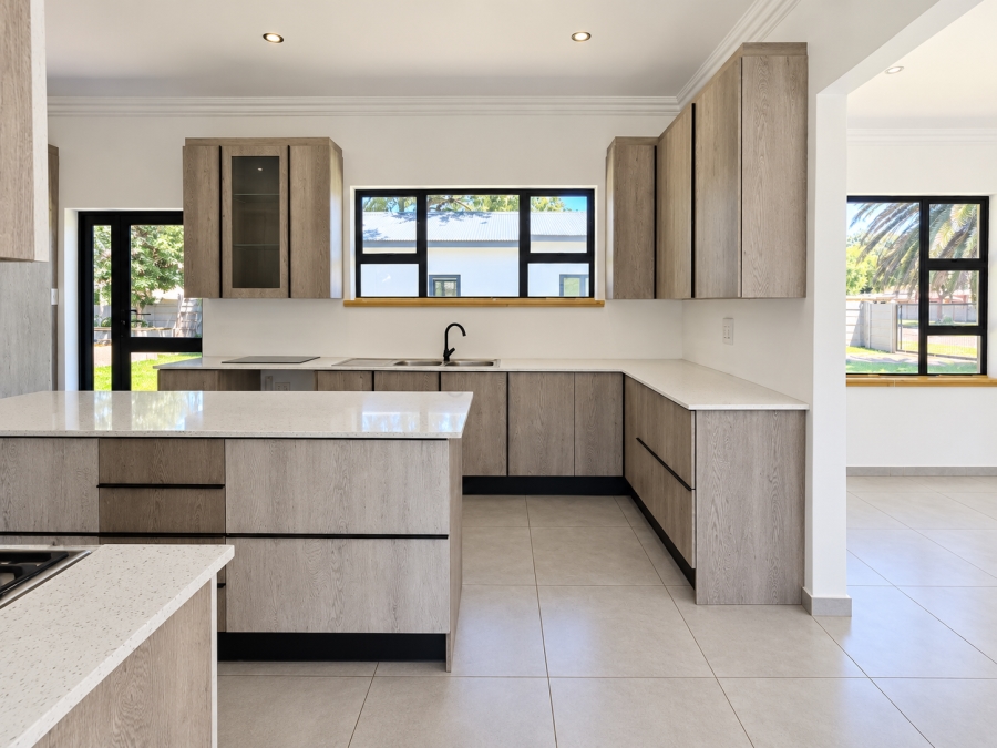 3 Bedroom Property for Sale in Meyerton Central Gauteng