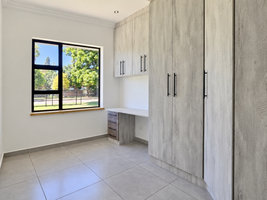 3 Bedroom Property for Sale in Meyerton Central Gauteng